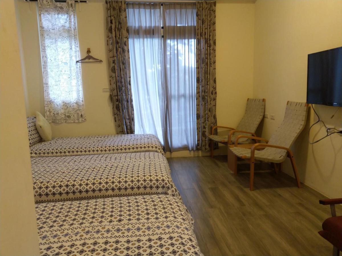 Taroko Xincheng Old Street Apartment Xincheng Township Екстериор снимка